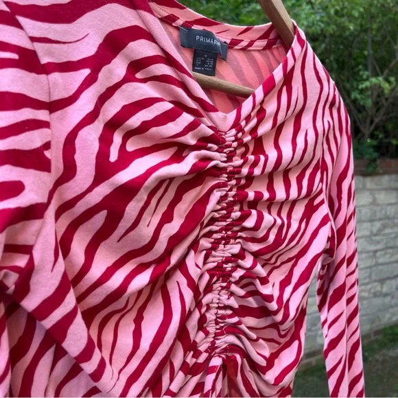Primark Pink and Red Striped Ruched Long Sleeve Crop Top, Size Medium 12-14 - Picture 4 of 5